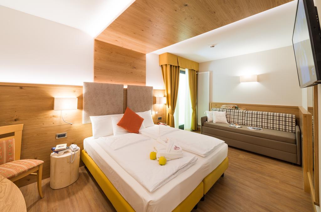 Hotel Ambassador Levico Terme Extérieur photo