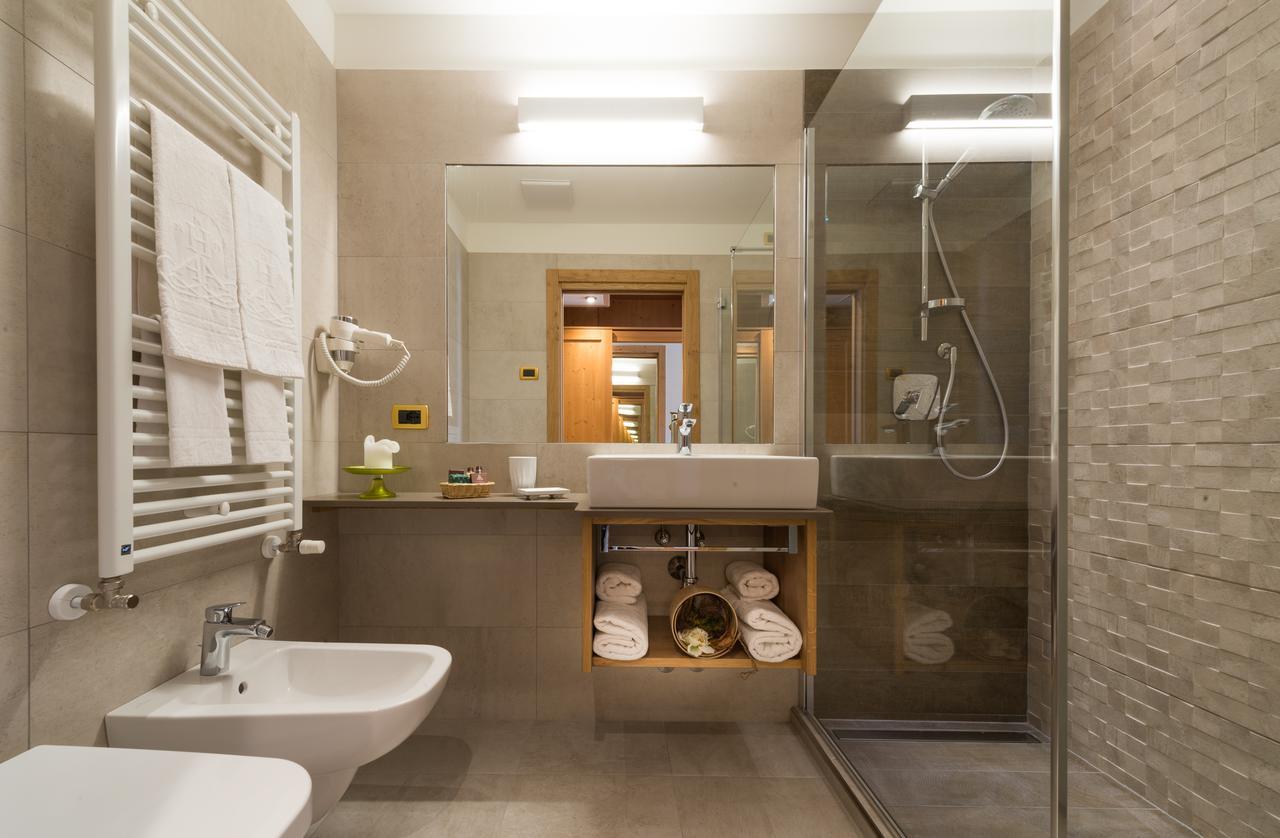 Hotel Ambassador Levico Terme Extérieur photo